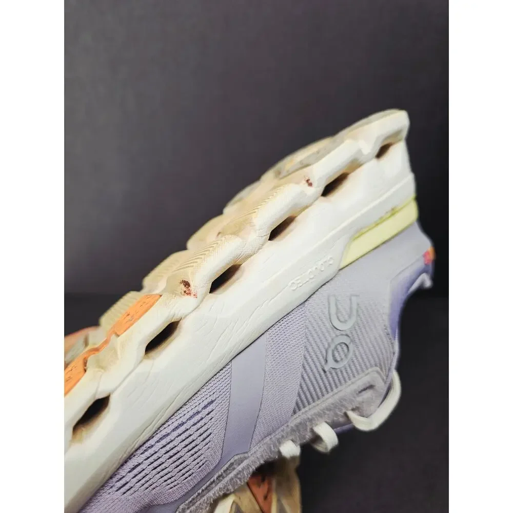 Oncloud Women 9.5 Comfy footwear
